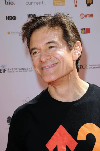 Mehmet Oz at the 2010 Stand Up To Cancer, Sony Studios, Culver City, CA. 09-10-10 — Stock fotografie