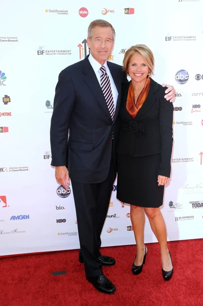 Brian williams und katie couric — Stockfoto