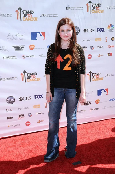 Abigail Breslin at the 2010 Stand Up To Cancer, Sony Studios, Culver City, CA. 09-10-10 — Stock Photo, Image