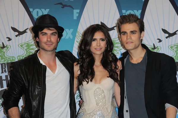 Ian somerhalder, nina dobrev és paul wesley — Stock Fotó