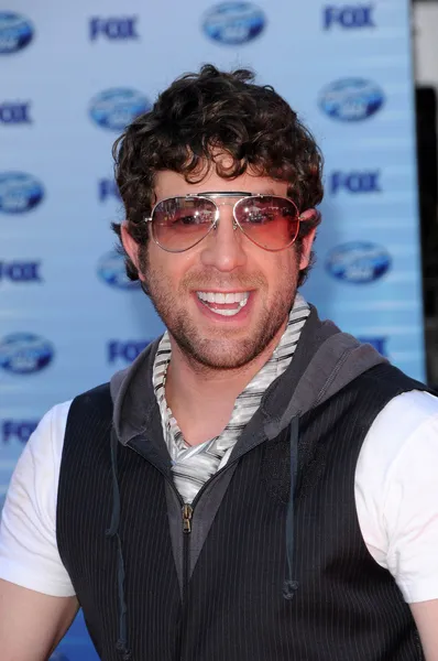 Elliott Yamin at the American Idol Grand Finale 2010, Nokia Theater, Los Angeles, CA. 05-26-10 — Stockfoto