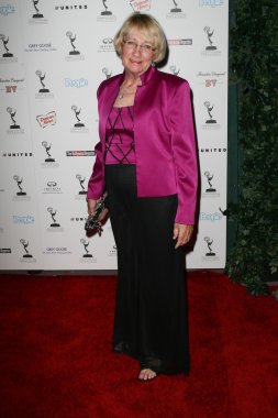 Kathryn joosten, 62 primetime emmy Ödülü sanatçılar adayı alma, spectra tarafından wolfgang puck, Pasifik Merkezi, west hollywood, ca. 08-27-10 tasarımı