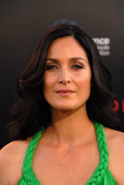 Carrie-anne moss