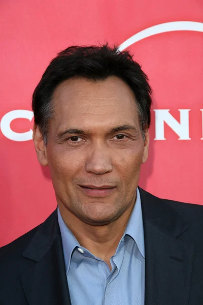 Jimmy smits på nbc sommaren press tour festen, beverly hilton hotel, beverly hills, ca. 07-30-10 — Stockfoto