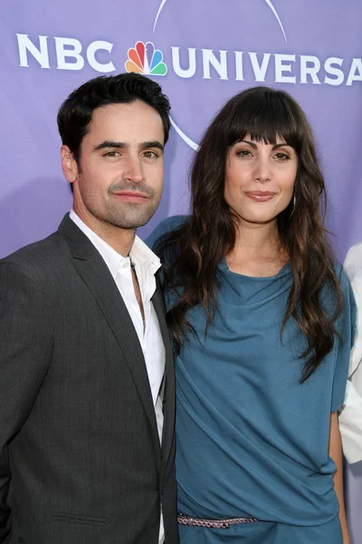 Jesse Bradford and Carly Pope — Stock Photo, Image