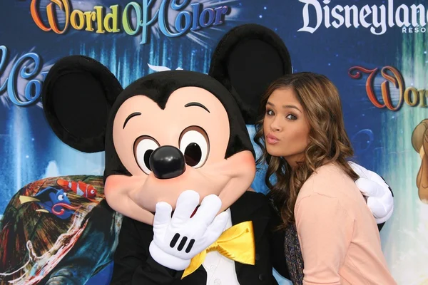 Nicole Anderson no World Premiere of 'World Of Color', Disney 's California Adventure, Amaheim, CA. 06-10-10 — Fotografia de Stock