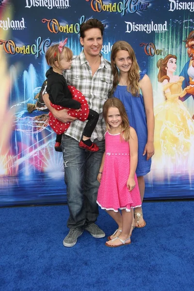 Peter Facinelli Światową Premierę Świat Kolorów Disney California Adventure Amaheim — Zdjęcie stockowe