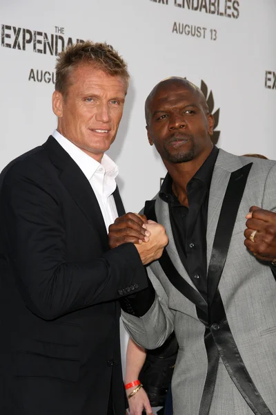 Dolph Lundgren e Terry Crews no "The Expendables" Film Screening, Chinese Theater, Hollywood, CA. 08-03-10 — Fotografia de Stock