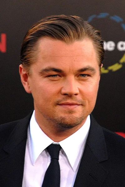 Leonardo DiCaprio in de "oprichting" Los Angeles Premiere, Chinee theater, Hollywood, ca. 07-13-10 — Stockfoto