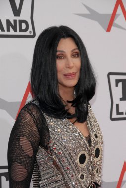 Cher - şarkıcı