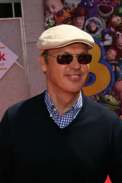 Michael Keaton at "Oyuncak Hikayesi 3" Dünya Prömiyeri, El Capitan Tiyatrosu, Hollywood, Ca. 06-13-10 — Stok fotoğraf