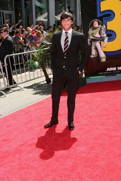 Evan Lysacek at the "Toy Story 3" World Premiere, El Capitan Theater, Hollywood, CA. 06-13-10 — Stock Photo, Image