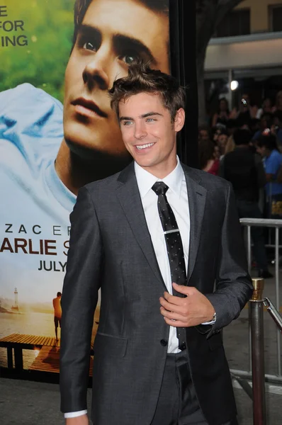 Zac Efron Ordförande — Stockfoto