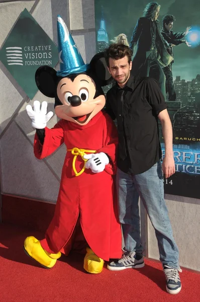 "Büyücü çırağı" Jay Baruchel Film galası, Walt Disney Studios, Burbank, Ca 07-12-10 — Stok fotoğraf