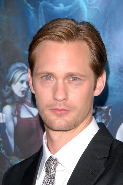 Alexander Skarsgård på hbos true blood säsong 3 premiären, cinerama kupol, hollywood, ca. 06-08-10 — Stockfoto