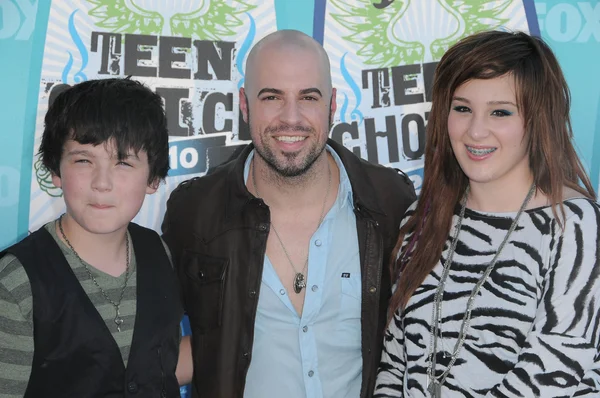 Chris Daughtry, son Griffin and daughter Hanna at the 2010 Teen Choice Awards - Arrivals, Gibson Amphitheater, Universal City, CA. 08-08-10 — ストック写真