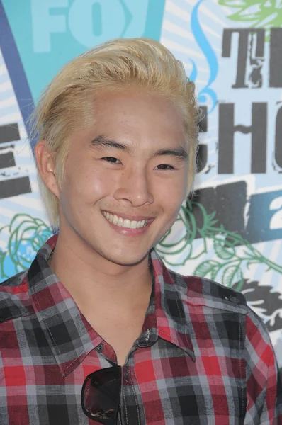 Justin Chon at the 2010 Teen Choice Awards - Arrivals, Gibson Amphitheater, Universal City, CA. 08-08-10 — Stock Photo, Image