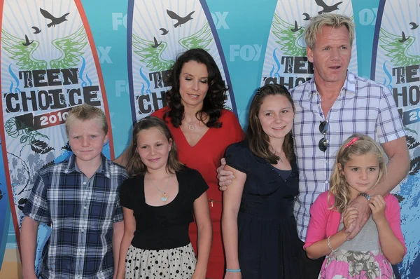 Gordon Ramsay at the 2010 Teen Choice Awards - Arrivals, Gibson Amphitheater, Universal City, CA. 08-08-10 — Stock Photo, Image