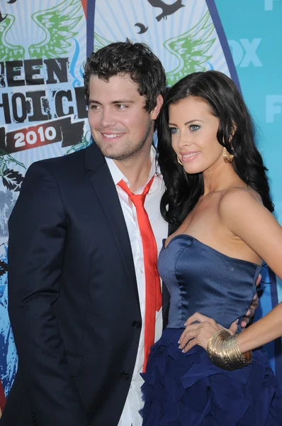 Levi Johnston and Brittani Senser at the 2010 Teen Choice Awards - Arrivals, Gibson Amphitheater, Universal City, CA. 08-08-10 — Stock Photo, Image