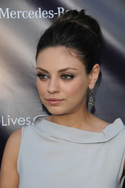 Mila Kunis — Stok fotoğraf