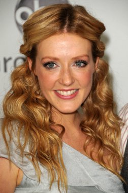 Jennifer Finnigan