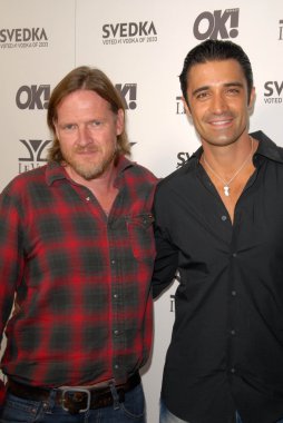 Donal Logue and Gilles Marini