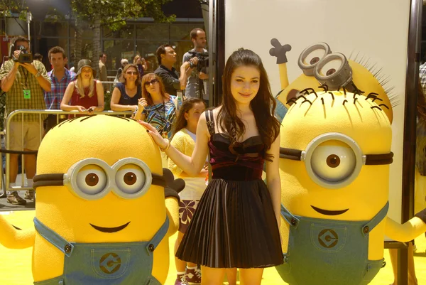 Miranda Cosgrove no "Despicable Me" Los Angeles Premiere, L.A. Live, Los Angeles, CA. 06-27-10 — Fotografia de Stock