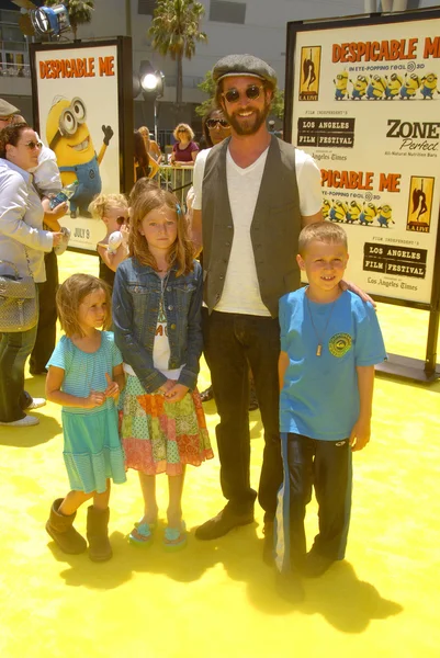 Noah Wyle w "Despicable Me" Los Angeles Premiere, L.A. Live, Los Angeles, CA. 06-27-10 — Zdjęcie stockowe