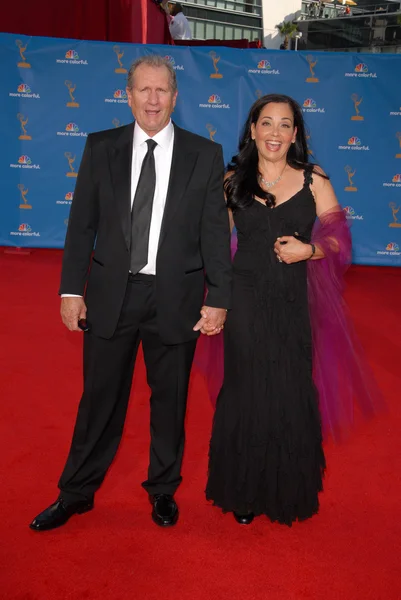Ed O'Neill at the 62nd Annual Primetime Emmy Awards, Nokia Theater, Los Angeles, CA. 08-29-10 — Stok fotoğraf