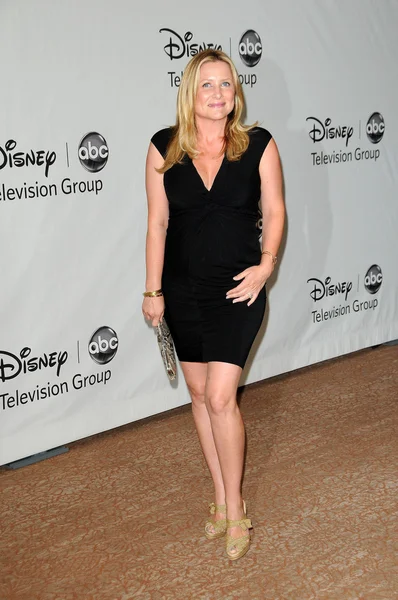 Джессика Кэпшо на пресс-туре Disney ABC Television Group Summer 2010 - Evening, Beverly Hilton Hotel, Beverly Hills, CA. 08-01-10 — стоковое фото