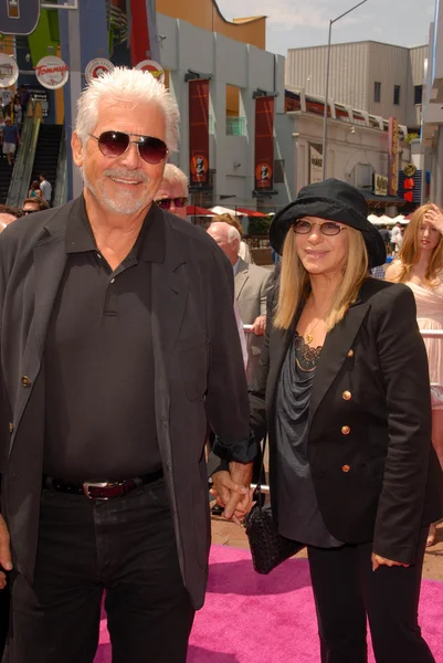 James Brolin, Barbra Streisand — 스톡 사진