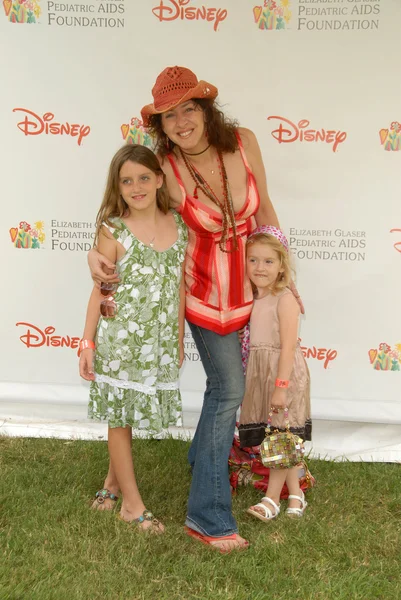 Joely fisher op de 2010 een tijd voor helden beroemdheid picknick, wadsworth theater, los angeles, ca. 06-13-10 — Stockfoto