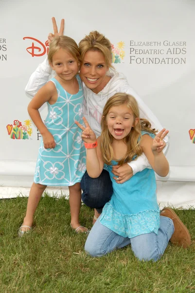 Cheryl hines op de 2010 een tijd voor helden beroemdheid picknick, wadsworth theater, los angeles, ca. 06-13-10 — Stockfoto