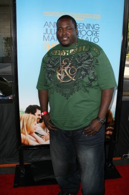 Quinton aaron 