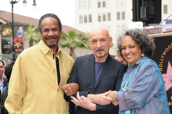 Tim reid, sir ben kingsley, maxwell daphne reid — Fotografia de Stock