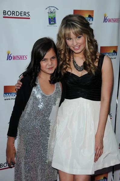 Bailee Madison and Debby Ryan at the "16 Wishes" Film Premiere, Harmony Gold, Los Angeles, CA. 06-22-10 — Stock Photo, Image