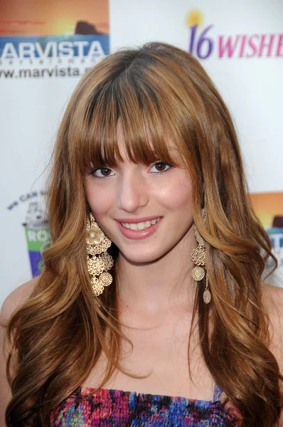 Bella Thorne Ordförande — Stockfoto