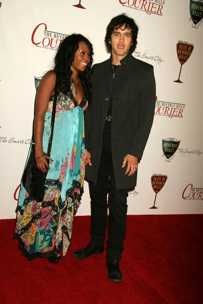 Brandee tucker ve michael steger adlı 9.02.10 koca kutlama olay, beverly hills, özel konum, beverly hills, ca. 09-02-10 tadı — Stok fotoğraf