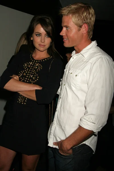 Jessica stroup und trevor donovan bei der 9.02.10 feier nach dem geschmack von beverly hills, private location, beverly hills, ca. 09-02-10 — Stockfoto