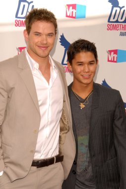 Kellan lutz ve hatayı stewart vh1 2010 yapmak bir şey Ödülleri, Paladyum, hollywood, ca. 07-19-10
