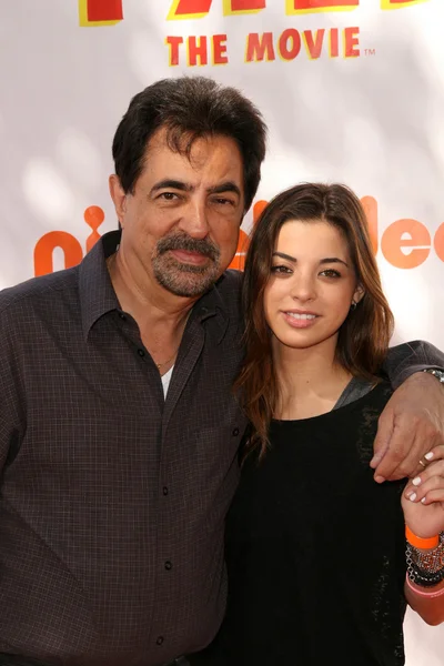 Joe Mantegna ve Gia Mantegna galasında "Fred: Film," Paramount Studios, Hollywood, Ca. 09-11-10 — Stok fotoğraf