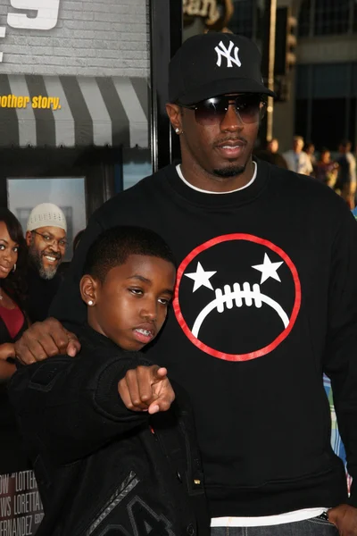 Sean Combs con hijo — Foto de Stock