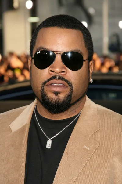 Ice Cube na estreia mundial de "Lottery Ticket", Chinese Theater, Hollywood, CA. 08-12-10 — Fotografia de Stock