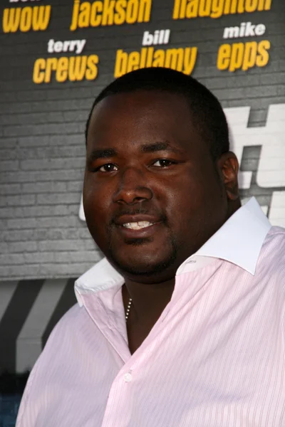 Quinton aaron på världen Premiär av "lottsedel," kinesiska theater, hollywood, ca. 08-12-10 — Stockfoto