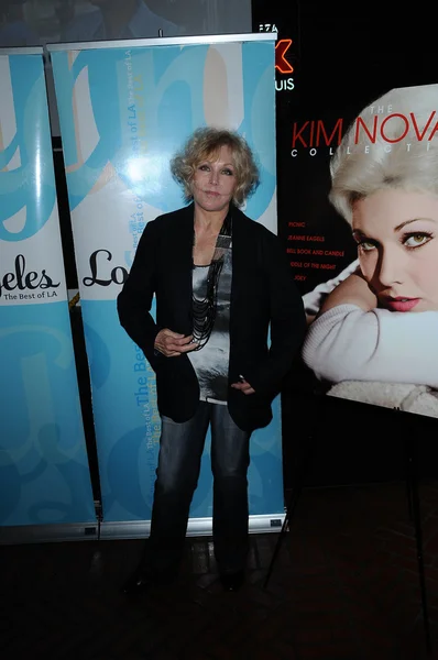 Kim Novak jest "Platynowa Kariera: hołd dla Kim Novak", prywatna lokalizacja, Los Angeles, CA. 07-30-10 — Zdjęcie stockowe