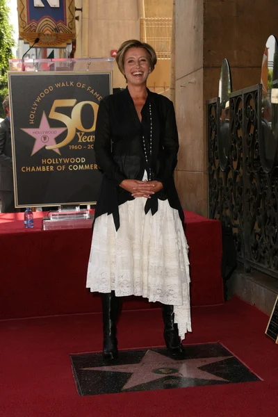 Emma Thompson at the induction ceremony for Emma Thompson into the Hollywood Walk of Fame, Hollywood, CA. 08-06-10 — Stockfoto
