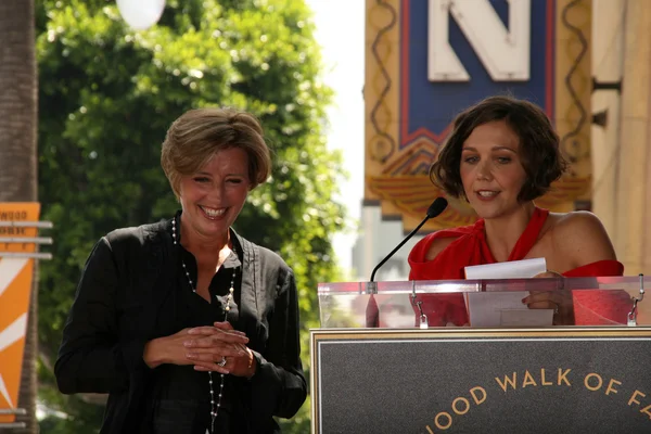 Emma Thompson and Maggie Gyllenhaal — Stock Photo, Image