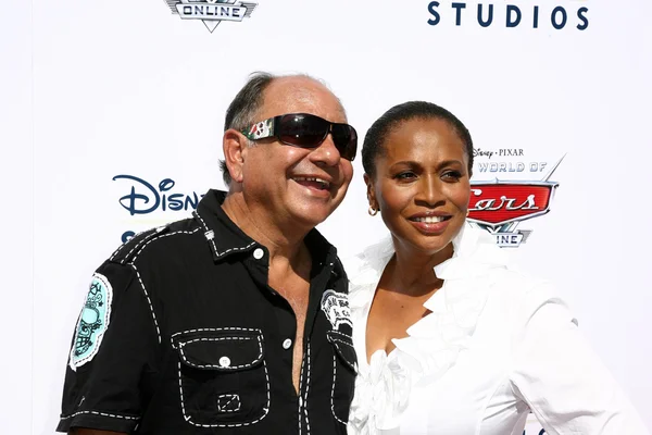 Cheech Marin and Jennifer Lewis — Stockfoto