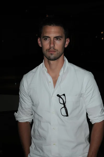 Milo Ventimiglia at "The Tillman Story" Screening, Pacific Design Center, West Hollywood, CA. 08-12-10 — Stock Photo, Image