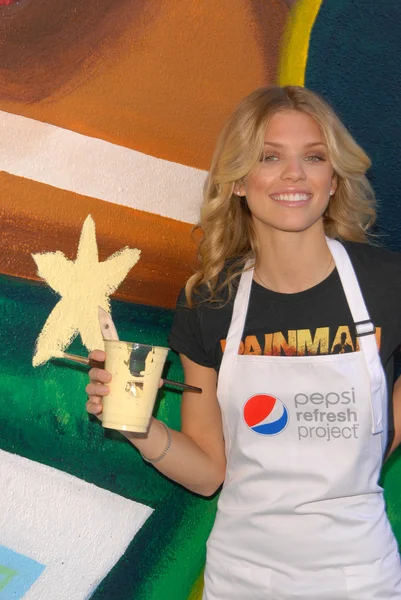 AnnaLynne Mccord —  Fotos de Stock